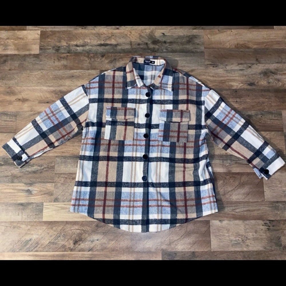SHEIN plaid curvy flannel shirt - Picture 6 of 6